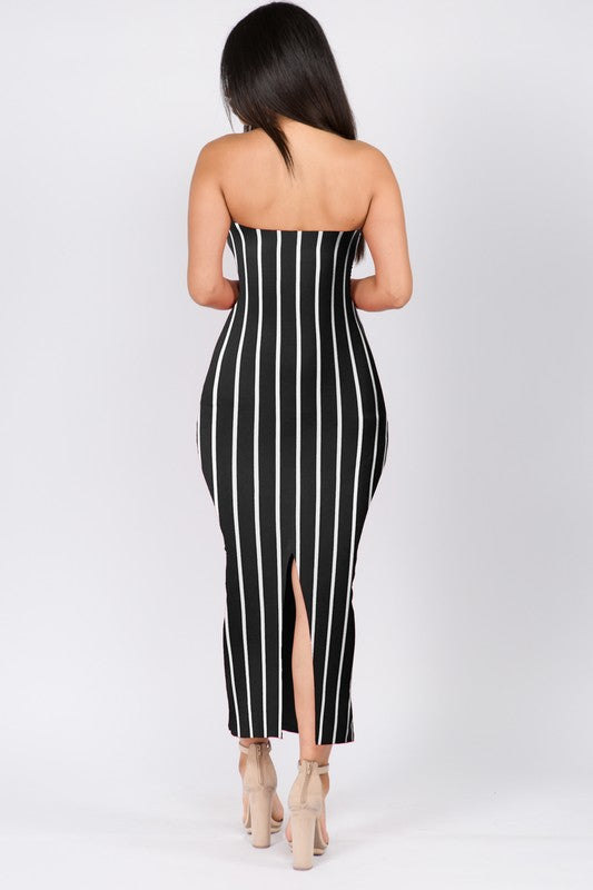 V stripe tube bodycon maxi dress. Black/White