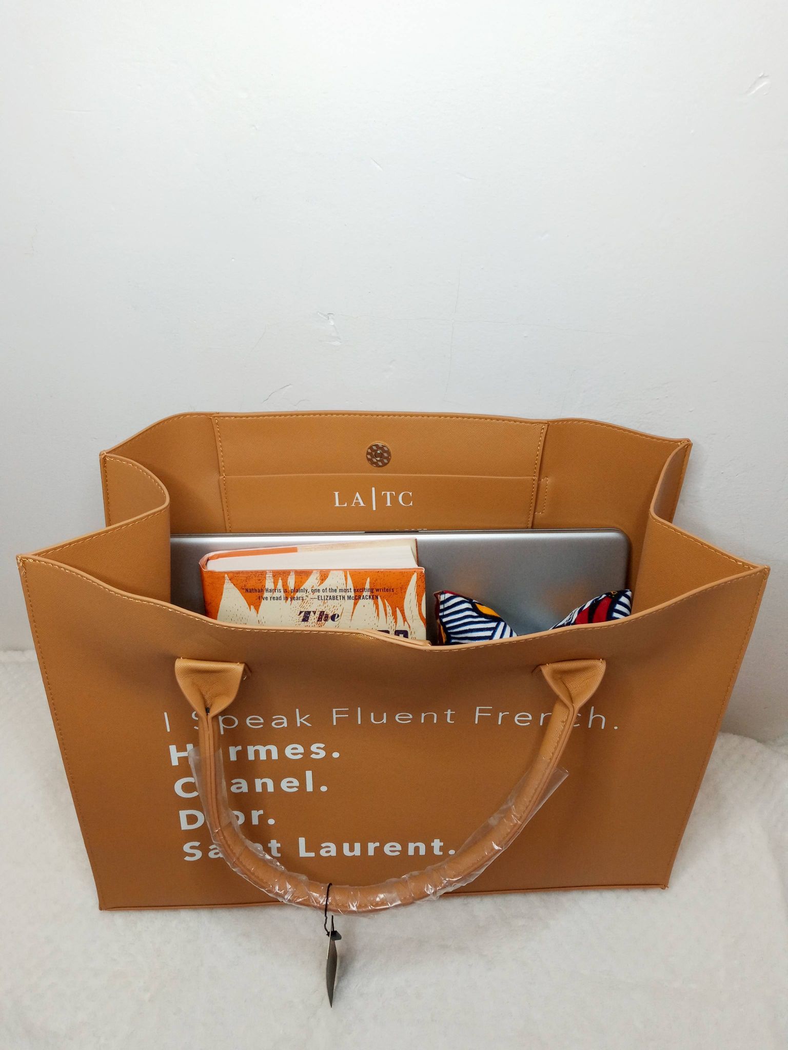I SPEAK FLUENT FRENCH VEGAN LEATHER TOTE BAG. TAN (Sold out